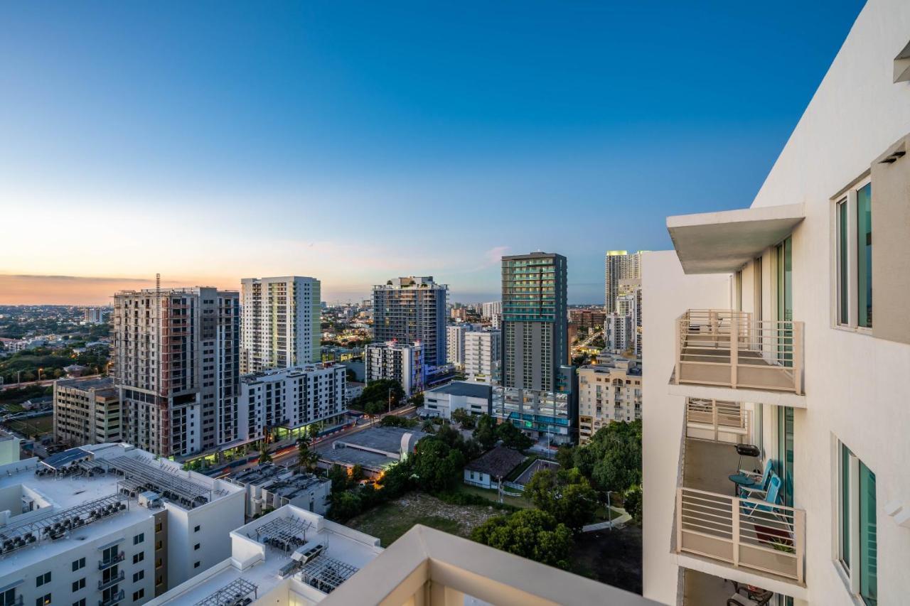 Brickell Lux Residences By Nomad Guru *